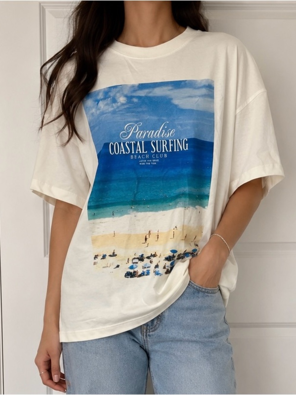 Coastal Surfing Paradise Graphic Tee - White/Blue